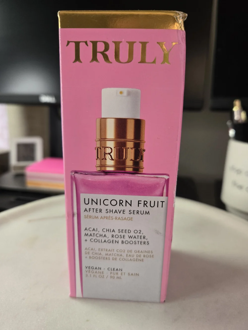 TRULY Unicorn Fruit After Shave Serum — Pink & Gold